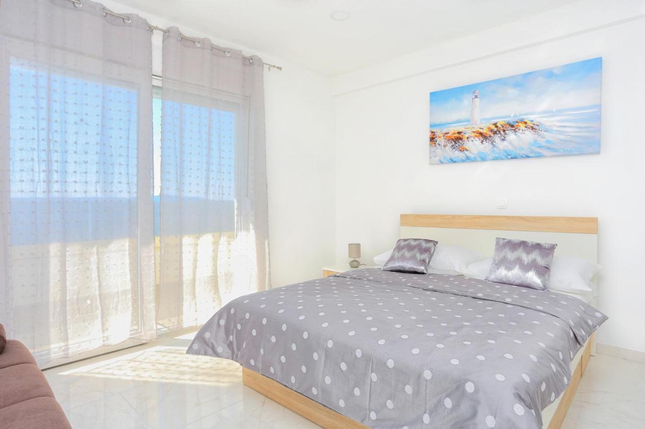 Family Friendly Apartments With A Swimming Pool Zivogosce - Porat, Makarska - 18150 المظهر الخارجي الصورة