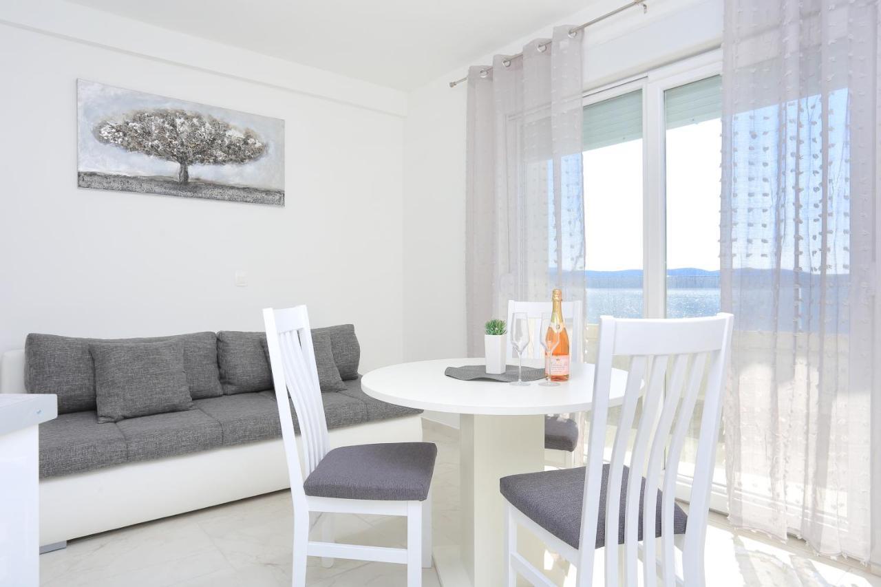 Family Friendly Apartments With A Swimming Pool Zivogosce - Porat, Makarska - 18150 المظهر الخارجي الصورة